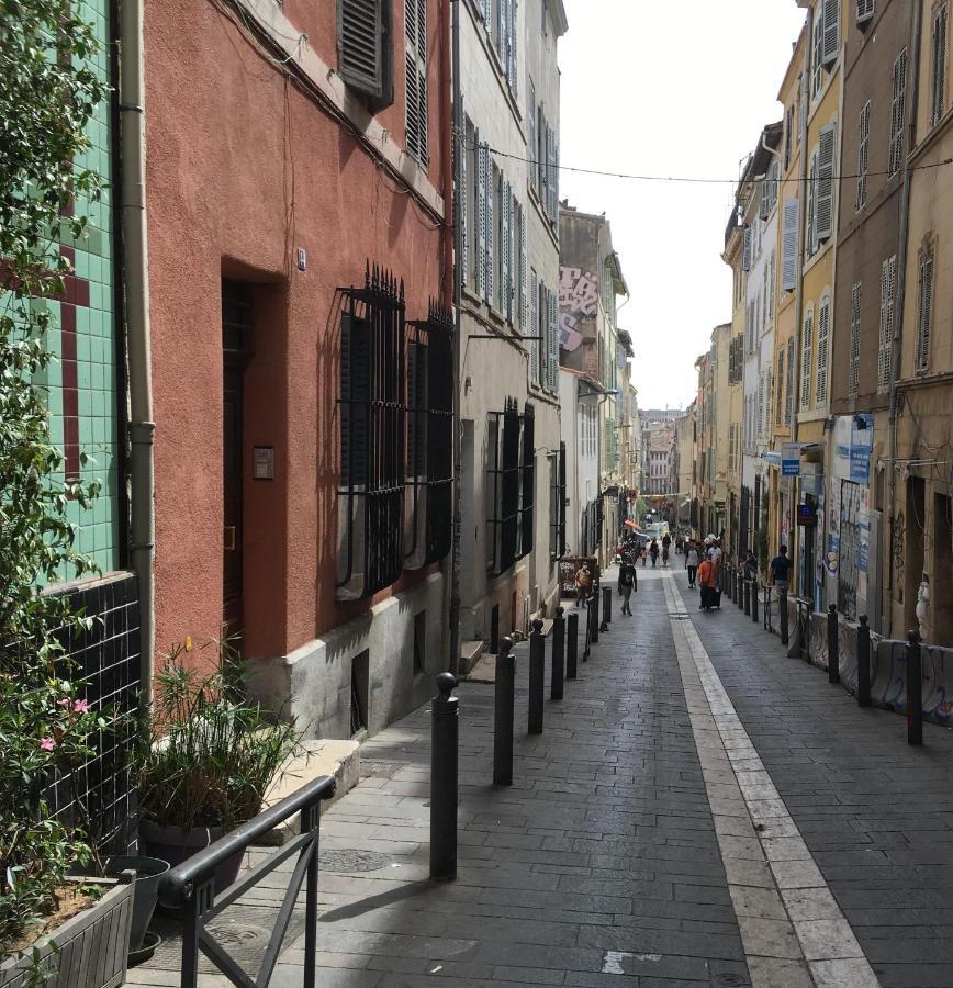 La Casa Des Petites Maries Terrasse Clim Wifi Lägenhet Marseille Exteriör bild