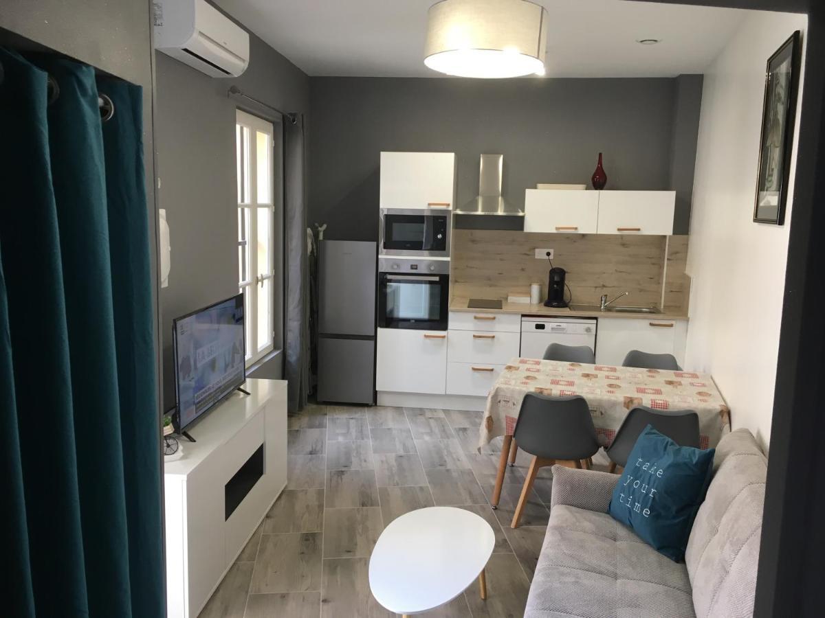La Casa Des Petites Maries Terrasse Clim Wifi Lägenhet Marseille Exteriör bild